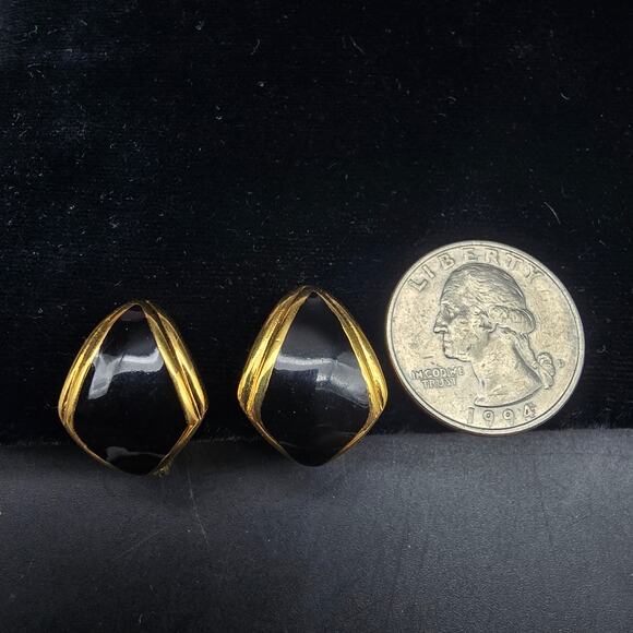 Monet Black Enamel Gold Tone Clip On Earrings VIntage Costume Jewelry - Picture 3 of 7
